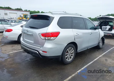 2015 Nissan Pathfinder Sv z USA, uszkodzony, nr VIN 5N1AR2MN6FC689914